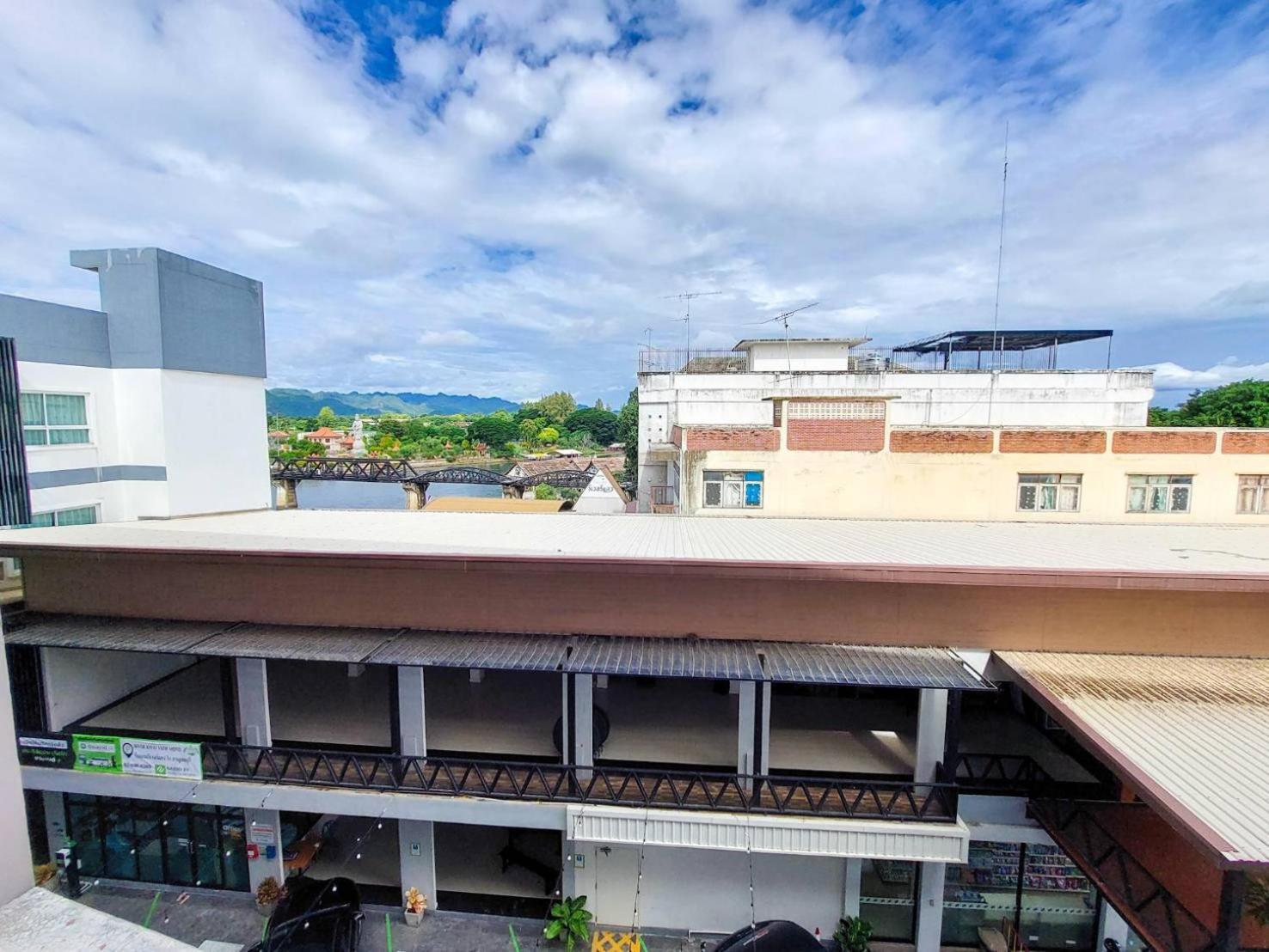 River Kwai View Hotel - Sha Extra Plus Certified Kanchanaburi Exterior photo